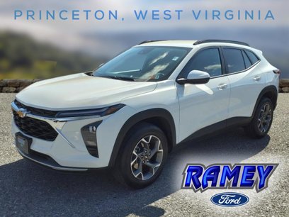 Used 2024 Chevrolet Trax LT