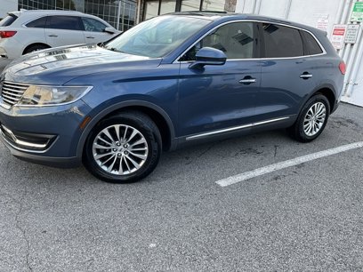 Used 2018 Lincoln MKX Select w/ Select Plus Package