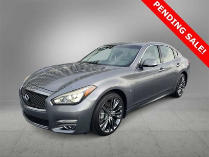 Used 2017 INFINITI Q70 3.7