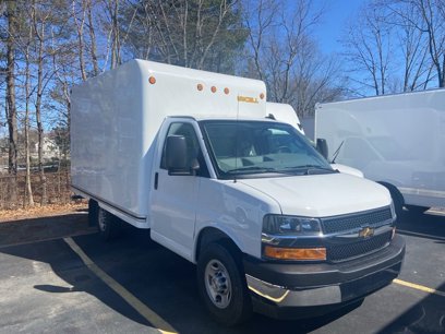 New 2025 Chevrolet Express 3500 w/ Power Convenience Package