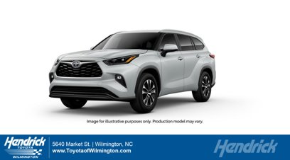 New 2025 Toyota Highlander XLE