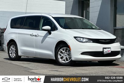 Used 2022 Chrysler Voyager LX