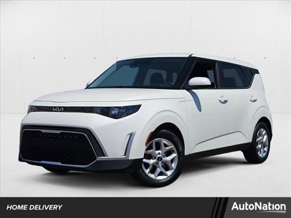 Used 2023 Kia Soul LX w/ LX Technology Package