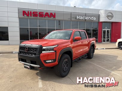 New 2025 Nissan Frontier PRO-4X w/ Pro Convenience Package