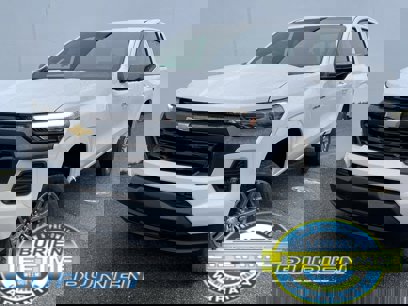 New 2025 Chevrolet Colorado LT w/ LT Convenience Package