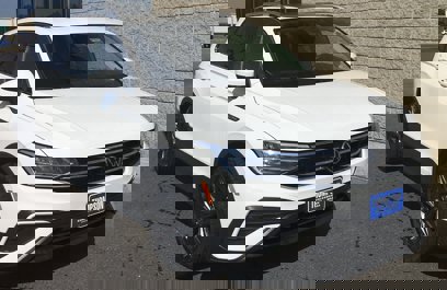 Certified 2022 Volkswagen Tiguan SE
