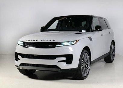 New 2025 Land Rover Range Rover Sport SE