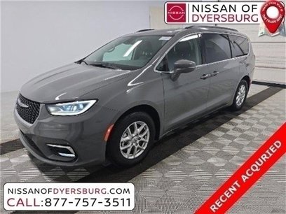 Used 2022 Chrysler Pacifica Touring-L