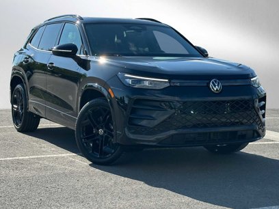 New 2025 Volkswagen Tiguan SE R-Line