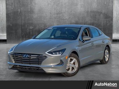Used 2022 Hyundai Sonata SE w/ Preferred Accessory Package