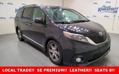 Used 2017 Toyota Sienna SE Premium