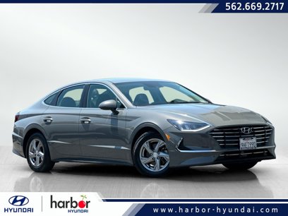 Certified 2023 Hyundai Sonata SE w/ Preferred Accessory Package