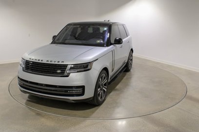 Used 2023 Land Rover Range Rover SE