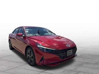 Used 2023 Hyundai Elantra SEL