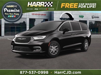 New 2024 Chrysler Pacifica Touring