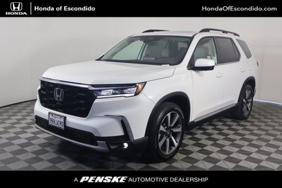 Used 2025 Honda Pilot Elite