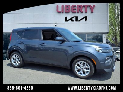 Certified 2022 Kia Soul LX w/ Technology Package
