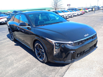 New 2025 Kia K4 GT-Line w/ GT-Line Premium Package