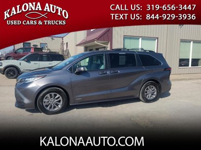 Used 2021 Toyota Sienna LE w/ LE Plus Package