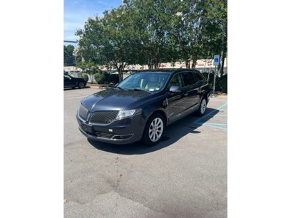 Used 2014 Lincoln MKT FWD