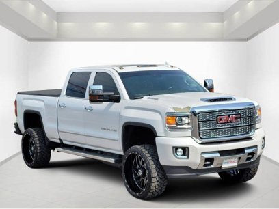 Used 2019 GMC Sierra 2500 Denali w/ Duramax Plus Package