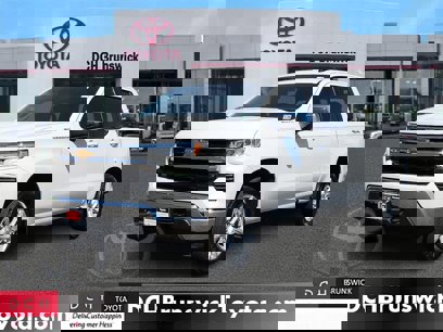 Used 2022 Chevrolet Silverado 1500 LT