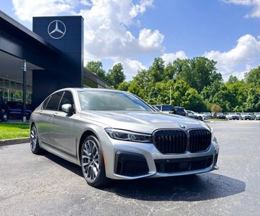 Used 2022 BMW 750i xDrive w/ Luxury Rear Seating Package