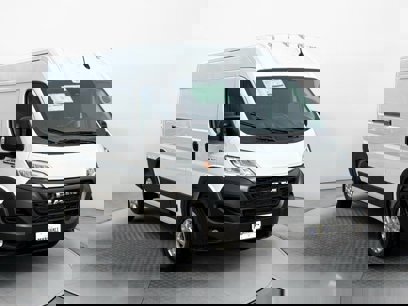 New 2025 RAM ProMaster 3500 w/ Convenience Group