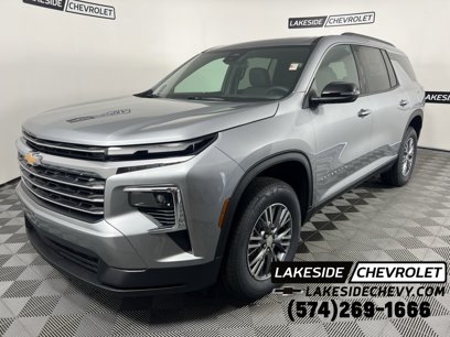 New 2025 Chevrolet Traverse LT