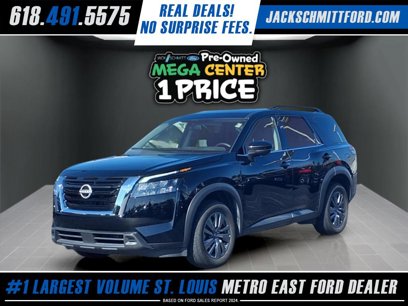Used 2024 Nissan Pathfinder SV