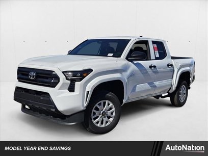 New 2024 Toyota Tacoma SR