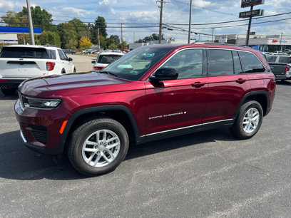 Used 2025 Jeep Grand Cherokee Laredo X w/ Luxury Tech Group I
