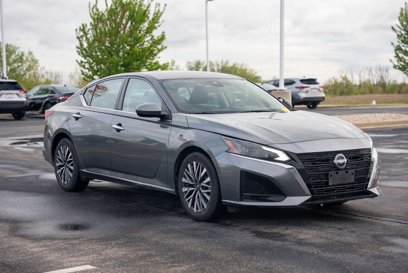 Used 2023 Nissan Altima 2.5 SV