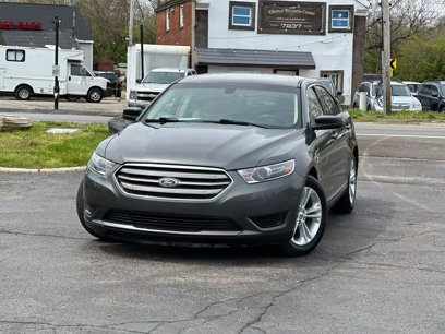 Used 2015 Ford Taurus SE