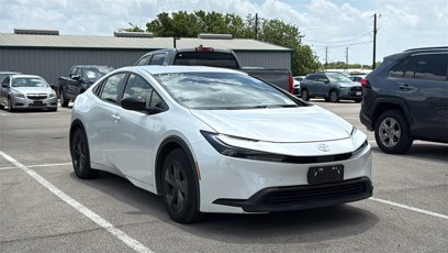 Used 2024 Toyota Prius LE