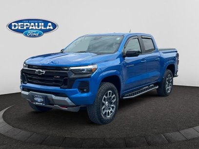 Used 2023 Chevrolet Colorado Z71 w/ Z71 Convenience Package 2