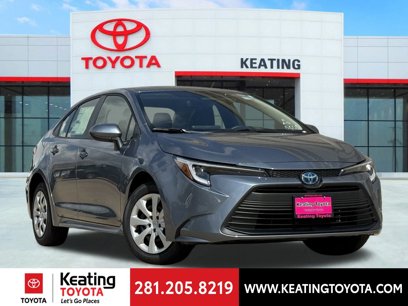 New 2025 Toyota Corolla LE