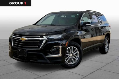 Used 2023 Chevrolet Traverse LT