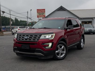 Used 2017 Ford Explorer XLT w/ Equipment Group 202A