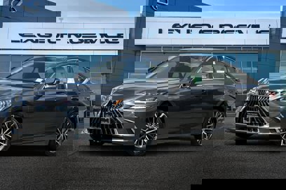 New 2025 Lexus ES 300h w/ Premium Package