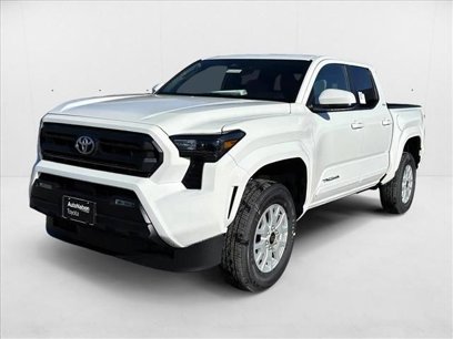 New 2025 Toyota Tacoma SR5