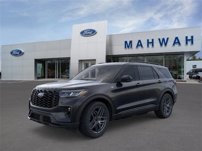 New 2025 Ford Explorer ST-Line w/ Premium Package