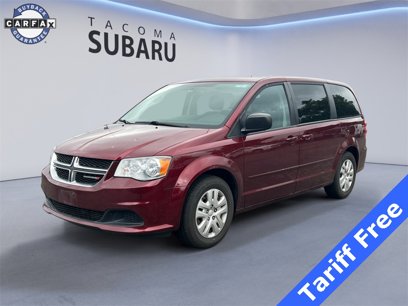 Used 2017 Dodge Grand Caravan SE w/ UConnect Hands-Free Group