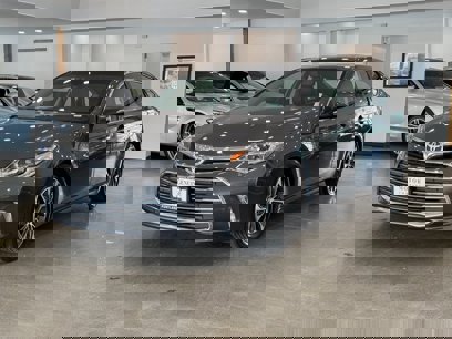 Used 2016 Toyota Avalon XLE Premium