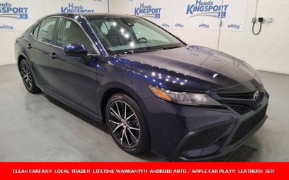 Used 2021 Toyota Camry SE