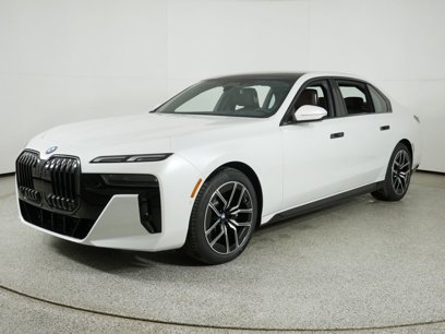 New 2025 BMW 740i xDrive