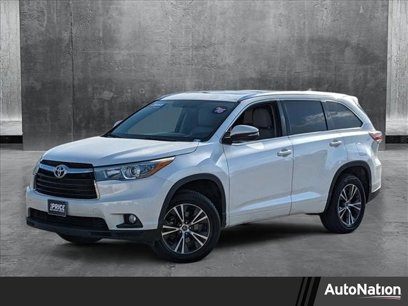 Used 2016 Toyota Highlander XLE