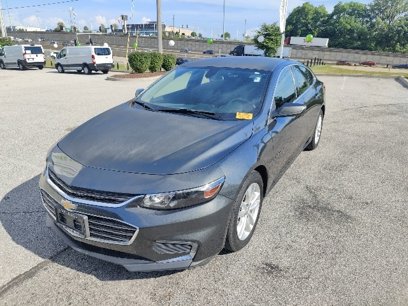 Used 2017 Chevrolet Malibu LT