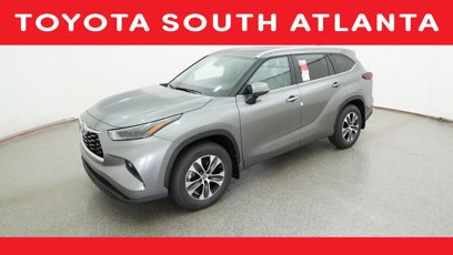 New 2025 Toyota Highlander XLE