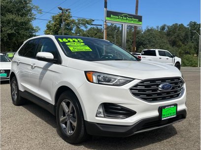 Used 2020 Ford Edge SEL w/ Convenience Package